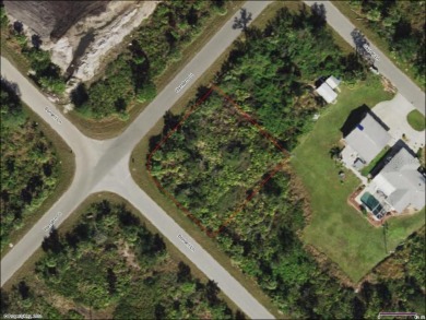 OVERSIZED CORNER LOT...CLOSE TO SHOPPING, GOLF AND BEACHES on Sabal Trace Golf and Country Club in Florida - for sale on GolfHomes.com, golf home, golf lot