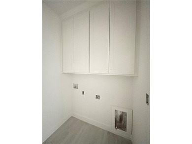 New construction on a flat .39 acre lot directly on trail! on Bella Vista - Metfield Golf Complex and Country Club in Arkansas - for sale on GolfHomes.com, golf home, golf lot