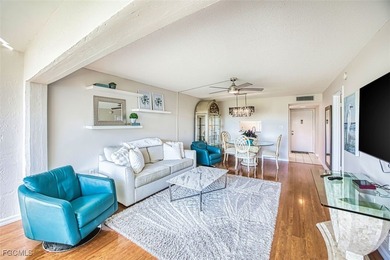 Unpack and move in to this 1 bed room 1 bath tastefully on Seven Lakes Golf and Tennis Community in Florida - for sale on GolfHomes.com, golf home, golf lot