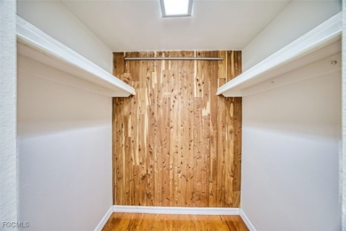 Unpack and move in to this 1 bed room 1 bath tastefully on Seven Lakes Golf and Tennis Community in Florida - for sale on GolfHomes.com, golf home, golf lot