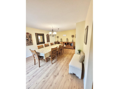 2 story, 2 bed, 1.5 bath townhouse condo with basement and on Plum Brook Golf Club in Michigan - for sale on GolfHomes.com, golf home, golf lot