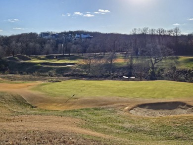 This beautifully updated 3-bedroom, 3-bathroom condo offers on Thousand Hills Golf Resort in Missouri - for sale on GolfHomes.com, golf home, golf lot