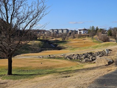 This beautifully updated 3-bedroom, 3-bathroom condo offers on Thousand Hills Golf Resort in Missouri - for sale on GolfHomes.com, golf home, golf lot