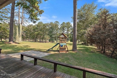 Calling all golfers!! Here is an updated 4 bedroom, 2.5 bathroom on Bay Pointe Golf and Resort in Mississippi - for sale on GolfHomes.com, golf home, golf lot