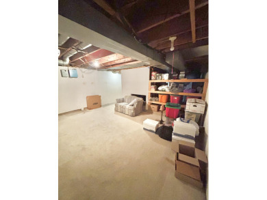 2 story, 2 bed, 1.5 bath townhouse condo with basement and on Plum Brook Golf Club in Michigan - for sale on GolfHomes.com, golf home, golf lot