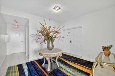 Experience the luxury of this spacious 3bed/2.5bath condo in on Boca Pointe Country Club in Florida - for sale on GolfHomes.com, golf home, golf lot