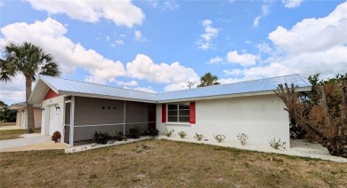 Under contract-accepting backup offers. One or more photo(s) has on Venice East Golf Club in Florida - for sale on GolfHomes.com, golf home, golf lot