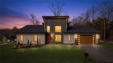 Brand-new 2026 construction offering 1,923 sq. ft. of on Bella Vista - Metfield Golf Complex and Country Club in Arkansas - for sale on GolfHomes.com, golf home, golf lot