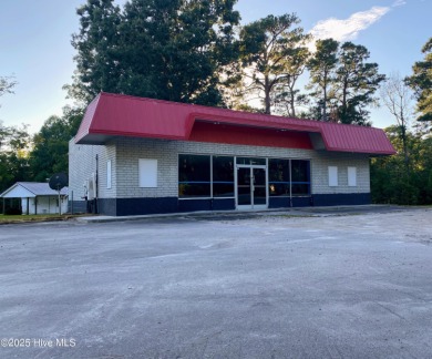 Commercial Opportunity near Minnesott Ferry!

Prime location on Minnesott Golf and Country Club in North Carolina - for sale on GolfHomes.com, golf home, golf lot