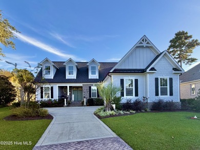 Welcome to this gorgeous 3-bedroom, 2-bath home located in the on Ocean Ridge Plantation in North Carolina - for sale on GolfHomes.com, golf home, golf lot