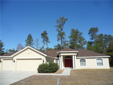 Welcome home to 35 Grass St in the Oak Village subdivision of on Sugarmill Woods Golf and Country Club in Florida - for sale on GolfHomes.com, golf home, golf lot