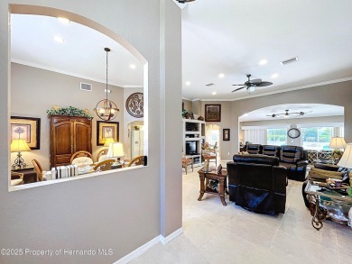 Paradise found in gated Glen Lakes golf course community! This on Glen Lakes Country Club in Florida - for sale on GolfHomes.com, golf home, golf lot