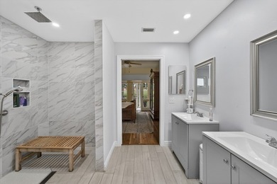 Welcome to this freshly renovated 1st floor corner condo on Oak Harbor Country Club in Florida - for sale on GolfHomes.com, golf home, golf lot