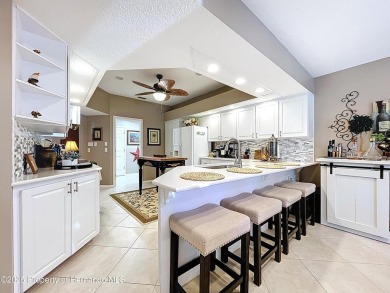 Paradise found in gated Glen Lakes golf course community! This on Glen Lakes Country Club in Florida - for sale on GolfHomes.com, golf home, golf lot