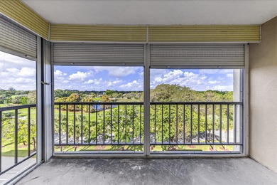 Enjoy golf course living in Deer Creek--a golf community with no on Deer Creek Golf Club in Florida - for sale on GolfHomes.com, golf home, golf lot