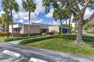 Enjoy golf course living in Deer Creek--a golf community with no on Deer Creek Golf Club in Florida - for sale on GolfHomes.com, golf home, golf lot