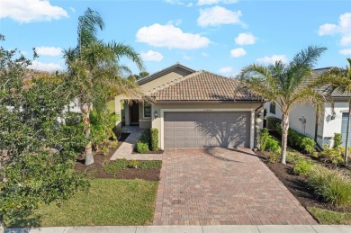 Beautiful TAFT Model located on a private lot! This one is on Sarasota National Golf Club in Florida - for sale on GolfHomes.com, golf home, golf lot