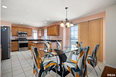 Welcome home to 4815 N. Weaverridge Boulevard! This 4-bedroom, 2 on WeaverRidge Golf Club in Illinois - for sale on GolfHomes.com, golf home, golf lot