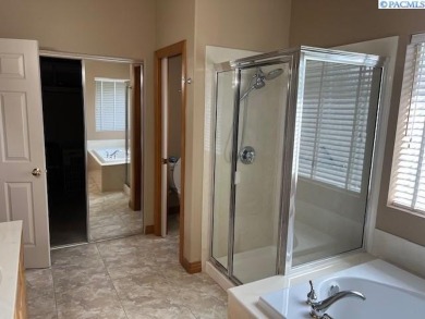 MLS# 283699 Beautiful Canyon Lakes home located on the Golf on Canyon Lakes Golf Course in Washington - for sale on GolfHomes.com, golf home, golf lot