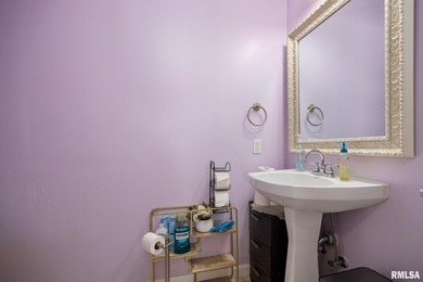 Welcome home to 4815 N. Weaverridge Boulevard! This 4-bedroom, 2 on WeaverRidge Golf Club in Illinois - for sale on GolfHomes.com, golf home, golf lot