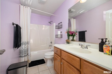 Welcome home to 4815 N. Weaverridge Boulevard! This 4-bedroom, 2 on WeaverRidge Golf Club in Illinois - for sale on GolfHomes.com, golf home, golf lot