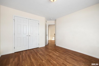 Welcome home to 4815 N. Weaverridge Boulevard! This 4-bedroom, 2 on WeaverRidge Golf Club in Illinois - for sale on GolfHomes.com, golf home, golf lot