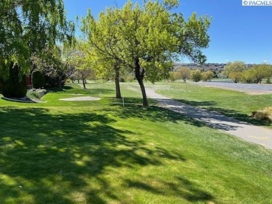 MLS# 283699 Beautiful Canyon Lakes home located on the Golf on Canyon Lakes Golf Course in Washington - for sale on GolfHomes.com, golf home, golf lot