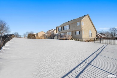 Welcome home to 4815 N. Weaverridge Boulevard! This 4-bedroom, 2 on WeaverRidge Golf Club in Illinois - for sale on GolfHomes.com, golf home, golf lot