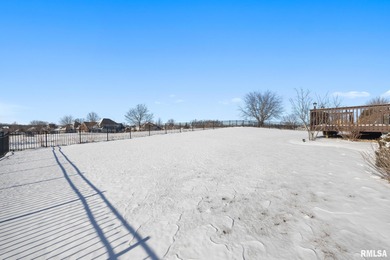 Welcome home to 4815 N. Weaverridge Boulevard! This 4-bedroom, 2 on WeaverRidge Golf Club in Illinois - for sale on GolfHomes.com, golf home, golf lot