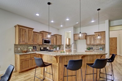 Enjoy a blend of comfort and functionality in this beautiful on Eagle Legacy Golf Course in Idaho - for sale on GolfHomes.com, golf home, golf lot