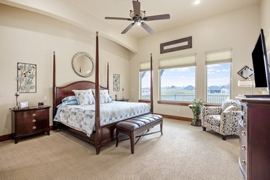 Immaculate garden home with large courtyard area, separate on The Club At Comanche Trace in Texas - for sale on GolfHomes.com, golf home, golf lot