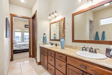 Immaculate garden home with large courtyard area, separate on The Club At Comanche Trace in Texas - for sale on GolfHomes.com, golf home, golf lot