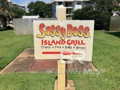 Cozy SunSuite condo in Royal Gulf Beach & Racquet Club. Located on Craft Farms - Cypress Bend in Alabama - for sale on GolfHomes.com, golf home, golf lot