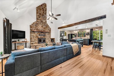 Welcome to this gorgeous home located on 1.16 acres!  This on Holiday Island Golf Course in Arkansas - for sale on GolfHomes.com, golf home, golf lot