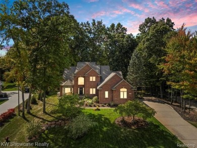 Welcome to this beautiful 3-bedroom, 3.5-bath colonial in the on Prestwick Village Golf Club in Michigan - for sale on GolfHomes.com, golf home, golf lot