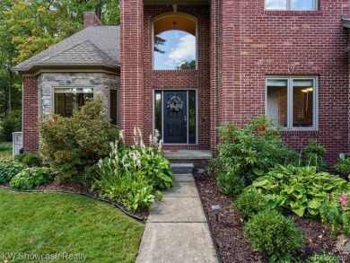 Welcome to this beautiful 3-bedroom, 3.5-bath colonial in the on Prestwick Village Golf Club in Michigan - for sale on GolfHomes.com, golf home, golf lot