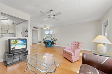 Just listed 2nd Floor 1 Bed / 1.5 Bath unit located in the on Kings Point Golf -Flanders Way in Florida - for sale on GolfHomes.com, golf home, golf lot