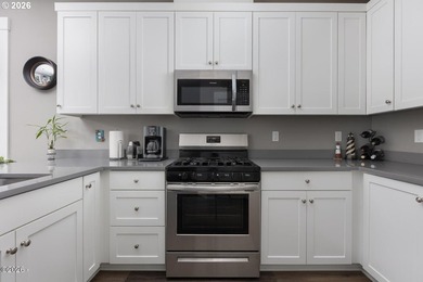 Nearly new 2022-built single-level home near the beach in the on Salishan Spa and Golf Resort in Oregon - for sale on GolfHomes.com, golf home, golf lot