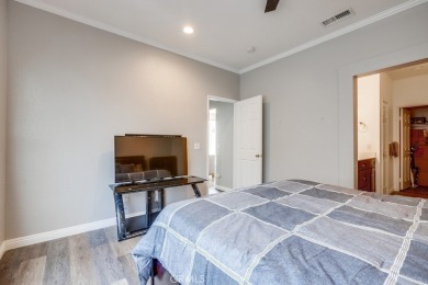 This 2 Bedroom, 2 Bath condo is located in the desirable gated on Alta Vista Country Club in California - for sale on GolfHomes.com, golf home, golf lot
