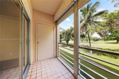 Discover your perfect home in this well-maintained 2-bed, 1-bath on Palmetto Golf Course in Florida - for sale on GolfHomes.com, golf home, golf lot