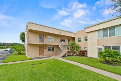 Move right into this completely remodeled 2-bedroom, 2-bath on Kings Point Golf -Flanders Way in Florida - for sale on GolfHomes.com, golf home, golf lot