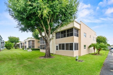 Move right into this completely remodeled 2-bedroom, 2-bath on Kings Point Golf -Flanders Way in Florida - for sale on GolfHomes.com, golf home, golf lot