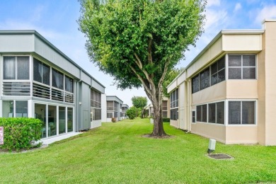 Move right into this completely remodeled 2-bedroom, 2-bath on Kings Point Golf -Flanders Way in Florida - for sale on GolfHomes.com, golf home, golf lot