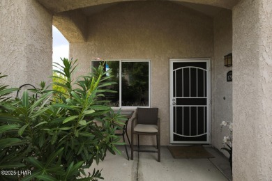 Beautiful ground floor 2 bedroom, 2 bath condo, with a garage on London Bridge Golf Course in Arizona - for sale on GolfHomes.com, golf home, golf lot
