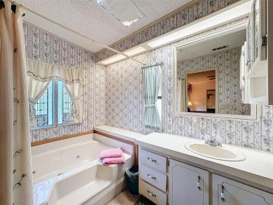 NO LOT RENT! Back on the market, no fault of the home. The prior on Sweetwater Golf and Tennis Club in Florida - for sale on GolfHomes.com, golf home, golf lot