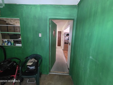 Located in Crestwood Village 1, a 55+ co-op community (cash on Keswick Village Golf Course in New Jersey - for sale on GolfHomes.com, golf home, golf lot