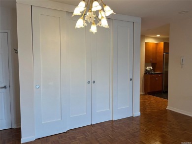 Beautiful 1 Bedroom, 1.5 Bath Condo. Located on the Top Floor on Harbor Links Golf Course - Harbor Links in New York - for sale on GolfHomes.com, golf home, golf lot