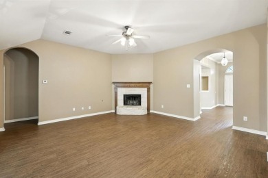 Beautifully Maintained 4-Bed, 2-Bath Home in Wynstone at Oakmont on Oakmont Country Club in Texas - for sale on GolfHomes.com, golf home, golf lot