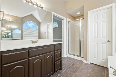 Beautifully Maintained 4-Bed, 2-Bath Home in Wynstone at Oakmont on Oakmont Country Club in Texas - for sale on GolfHomes.com, golf home, golf lot