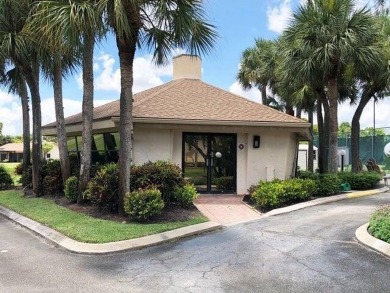 Magnificent lake view 2 bedroom, 2 bathroom, 2 car garage home on Boca Delray Golf and Country Club in Florida - for sale on GolfHomes.com, golf home, golf lot